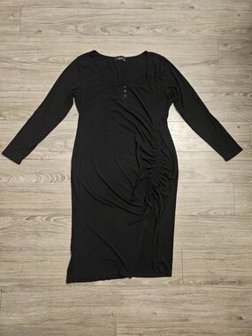 Cider Black Long Sleeve Ruched Midi Dress Size 3XL